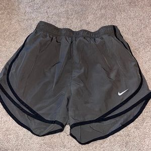 Nike running shorts M